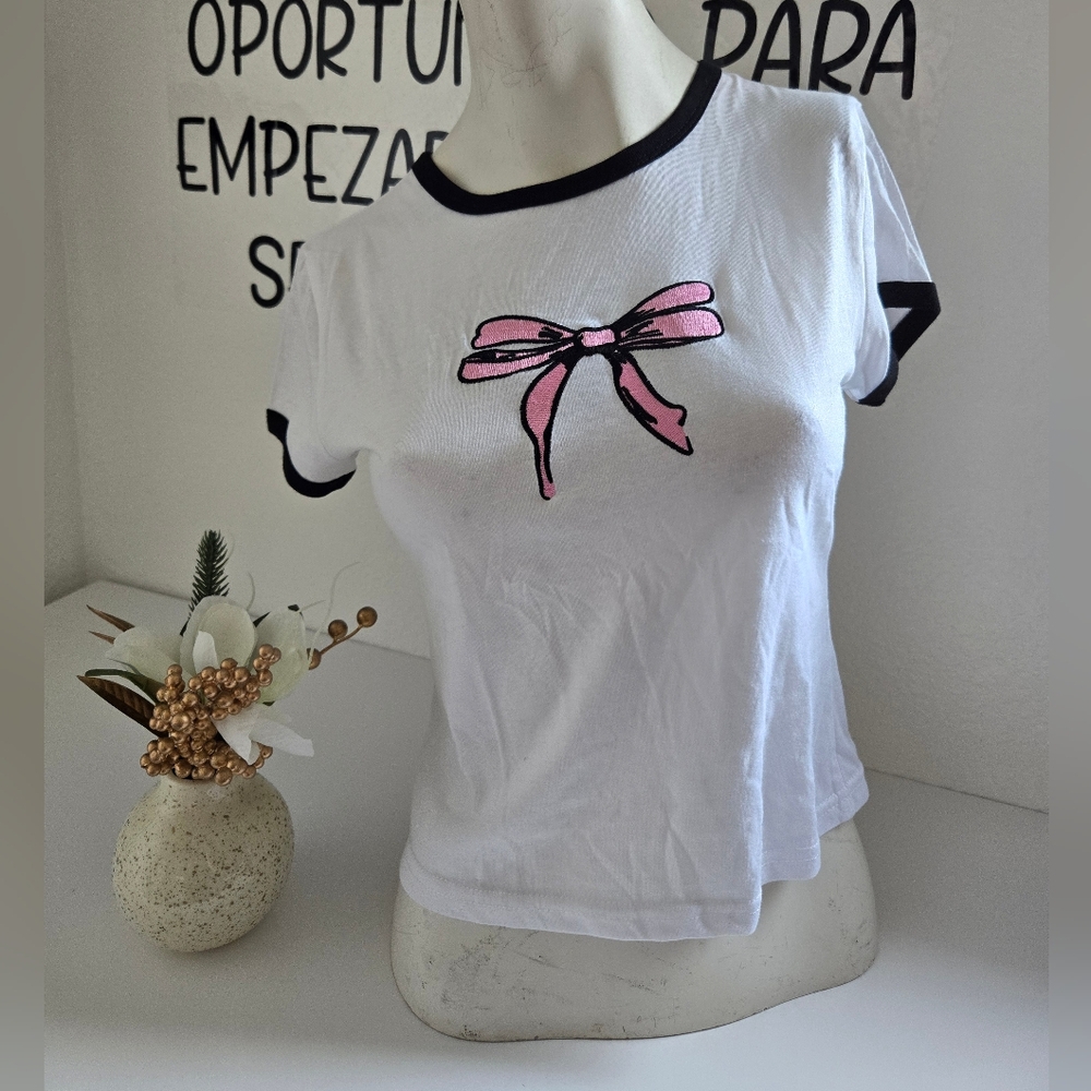 NWT Rue 21 Crop Top Size Medium Pink Bow Detail